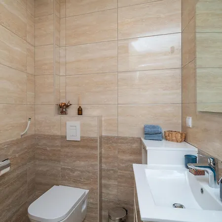 Holiday home Majkovi