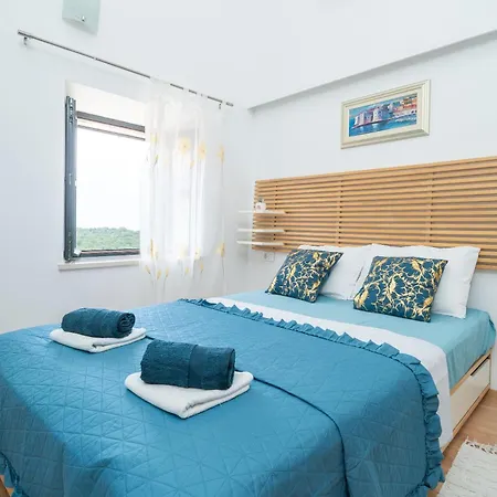 Holiday home Majkovi *
